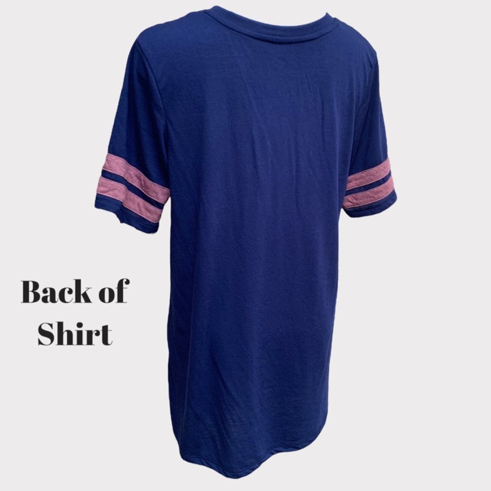 Disney Women's Shirt LANDS THAT I LOVE Disneyland LARGE - Picture 3 of 7